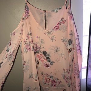 ❤️‍🔥Pink Floral Blouse